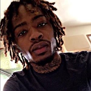 Meet your Posher, Devin